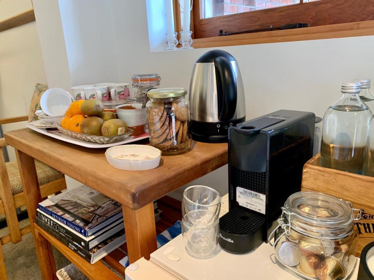 Mill Cottage - boutique accommodation&garden Akaroa Extérieur photo