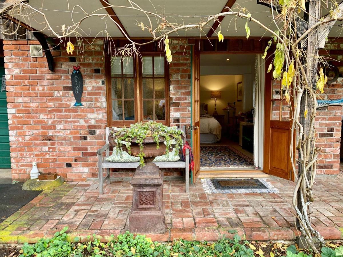 Mill Cottage - boutique accommodation&garden Akaroa Extérieur photo